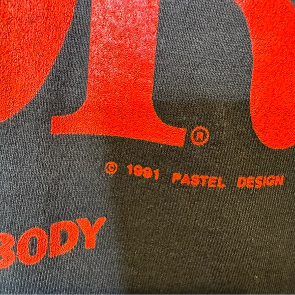 Vintage | 1991 Single Stitch Love See No Color Racism Hurts Everybody T-Shirt - Picture 6 of 6